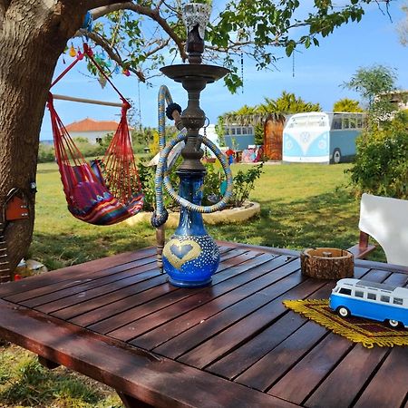 Villa Cornelia Hippie Magic Bus Kíssamos Exterior foto