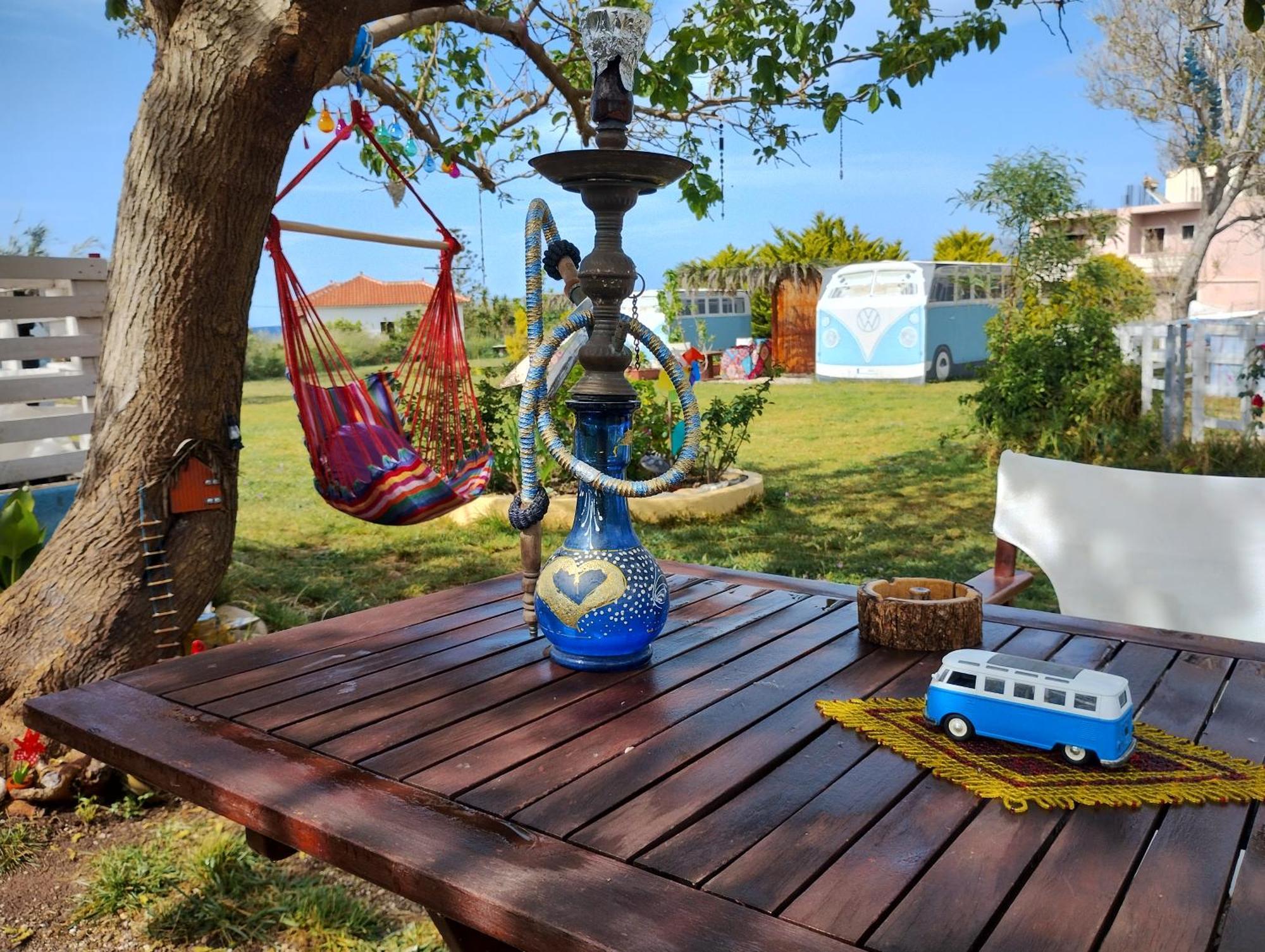 Villa Cornelia Hippie Magic Bus Kíssamos Exterior foto